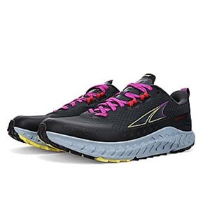 Altra outroad women’s size 8 trail running shoes NWOB